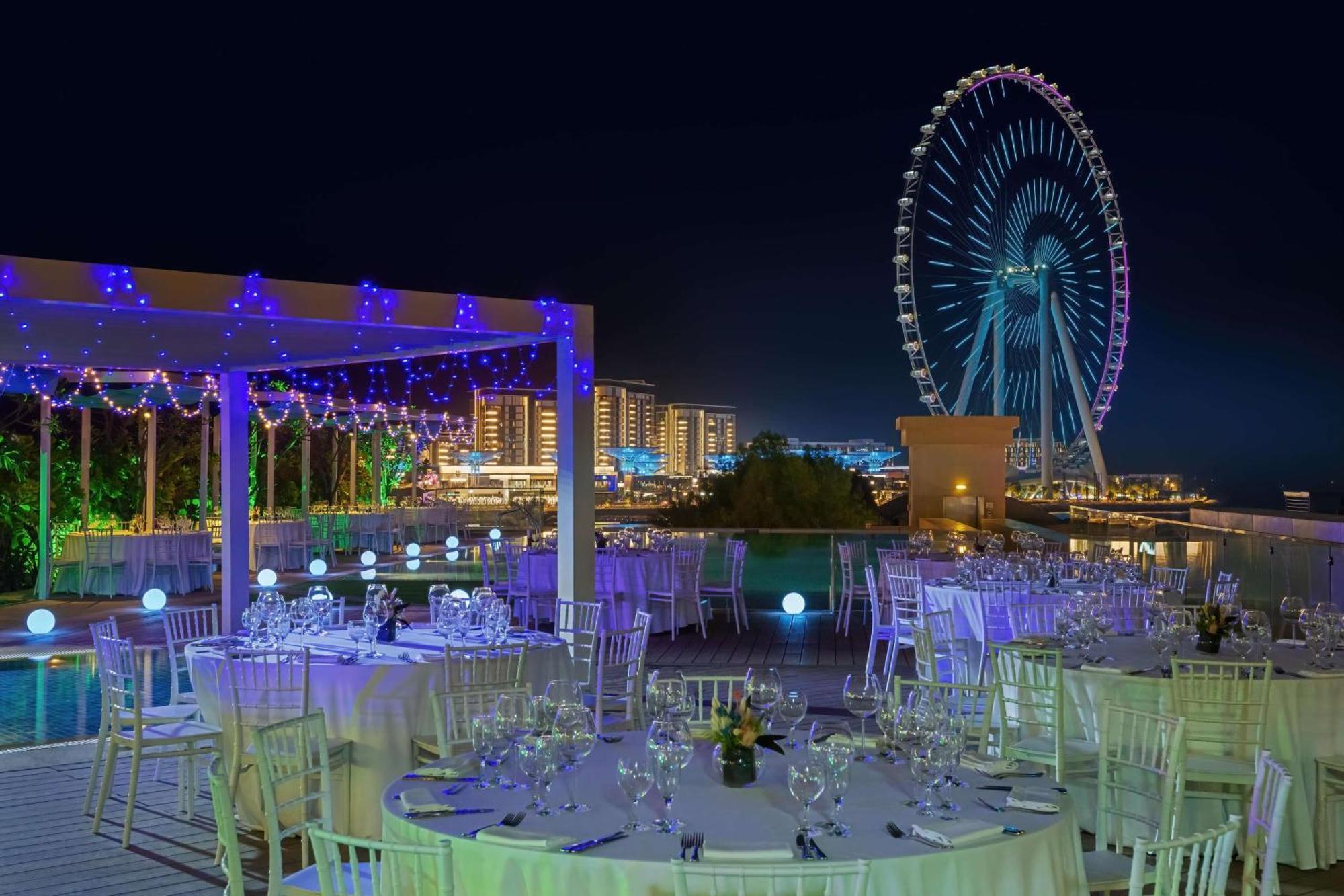 Ja Ocean View Hotel, Jumeirah Beach Dubai Exterior photo The Address Downtown Dubai