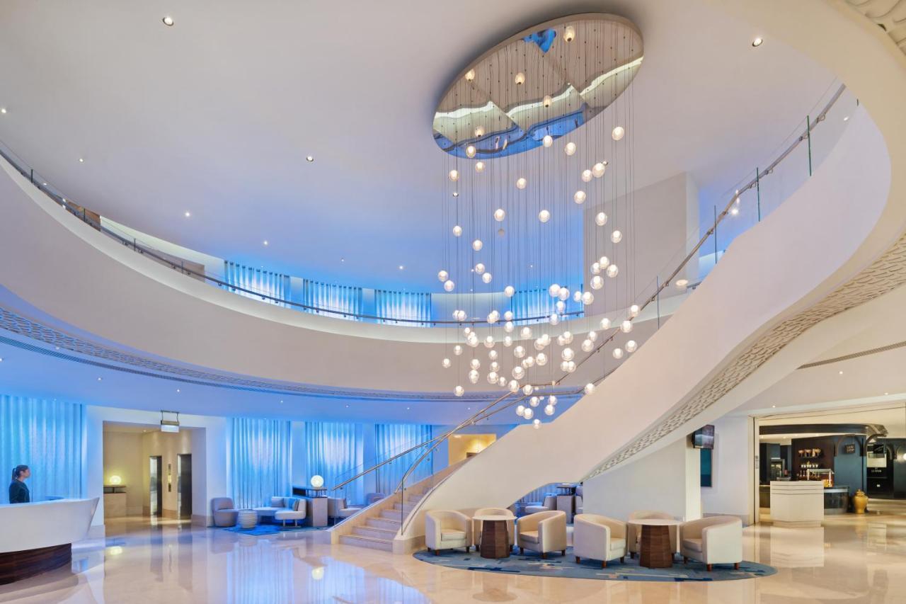 Ja Ocean View Hotel, Jumeirah Beach Dubai Exterior photo Lobby